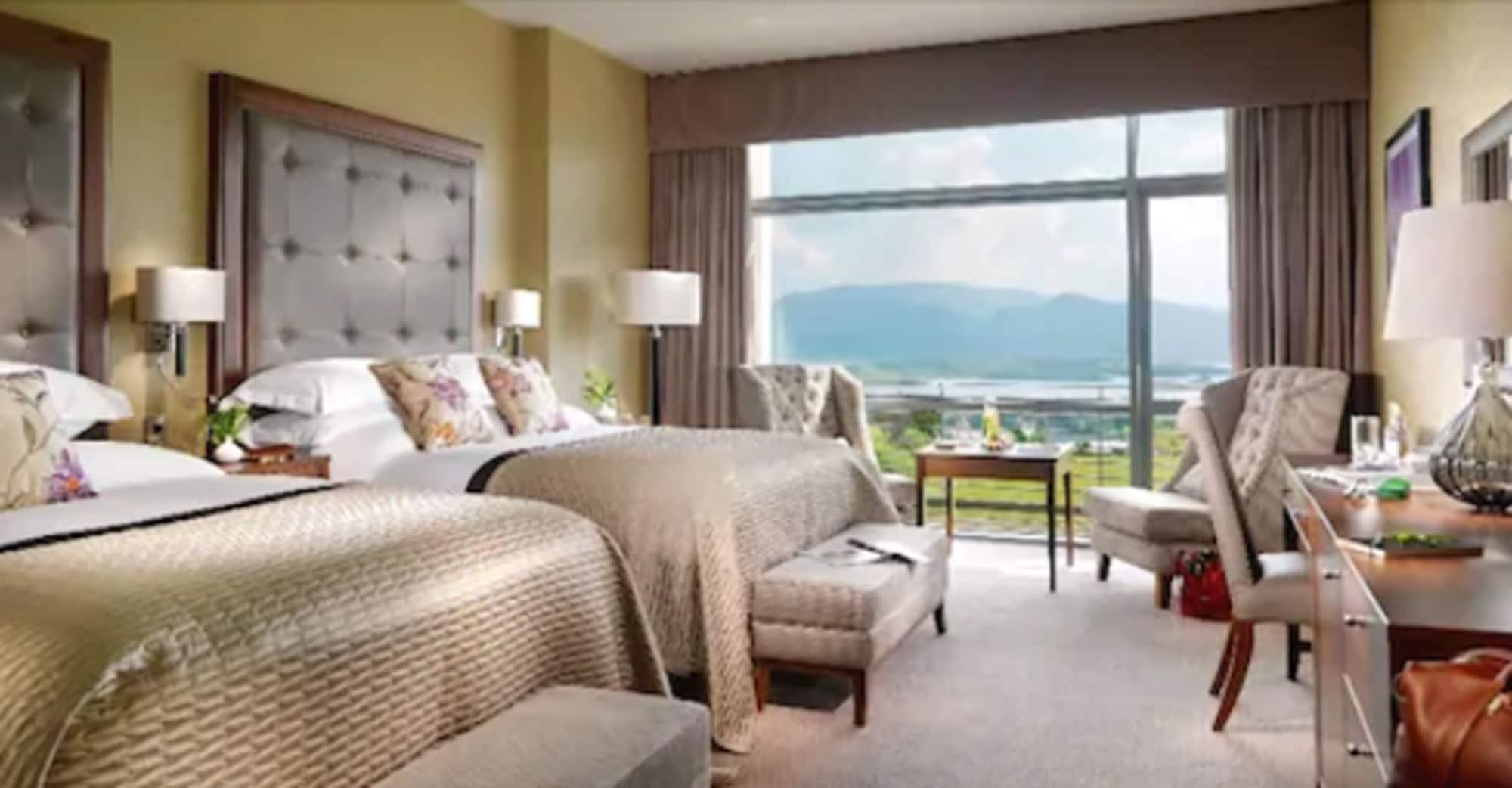 Aghadoe Heights Hotel & Spa Killarney Eksteriør bilde A room at the Killarney International Hotel
