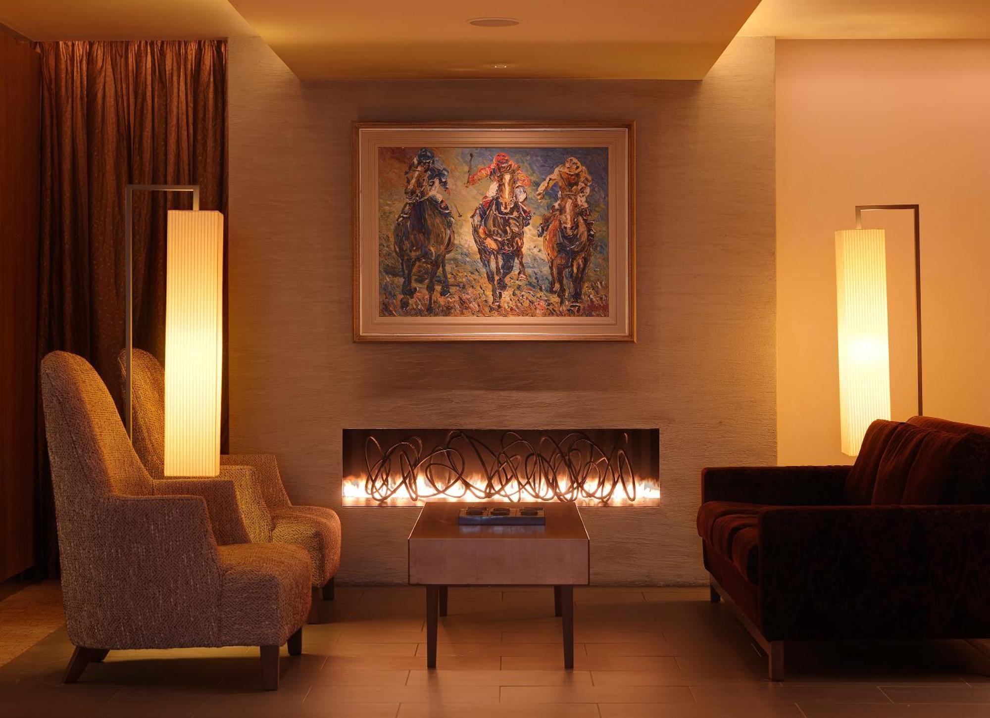 Aghadoe Heights Hotel & Spa Killarney Interiør bilde A fireplace in a living room